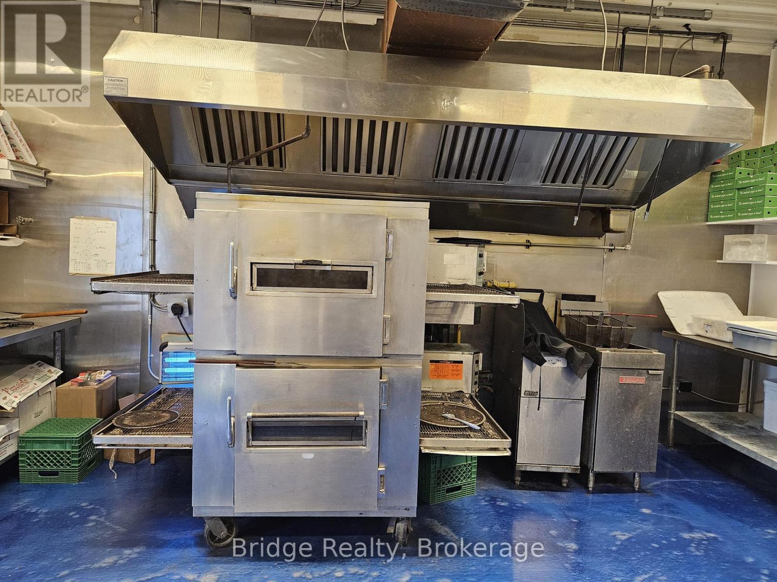 2 - 51 King Street E, Ingersoll (Ingersoll - North), Ontario  N5C 1G6 - Photo 20 - X12547604