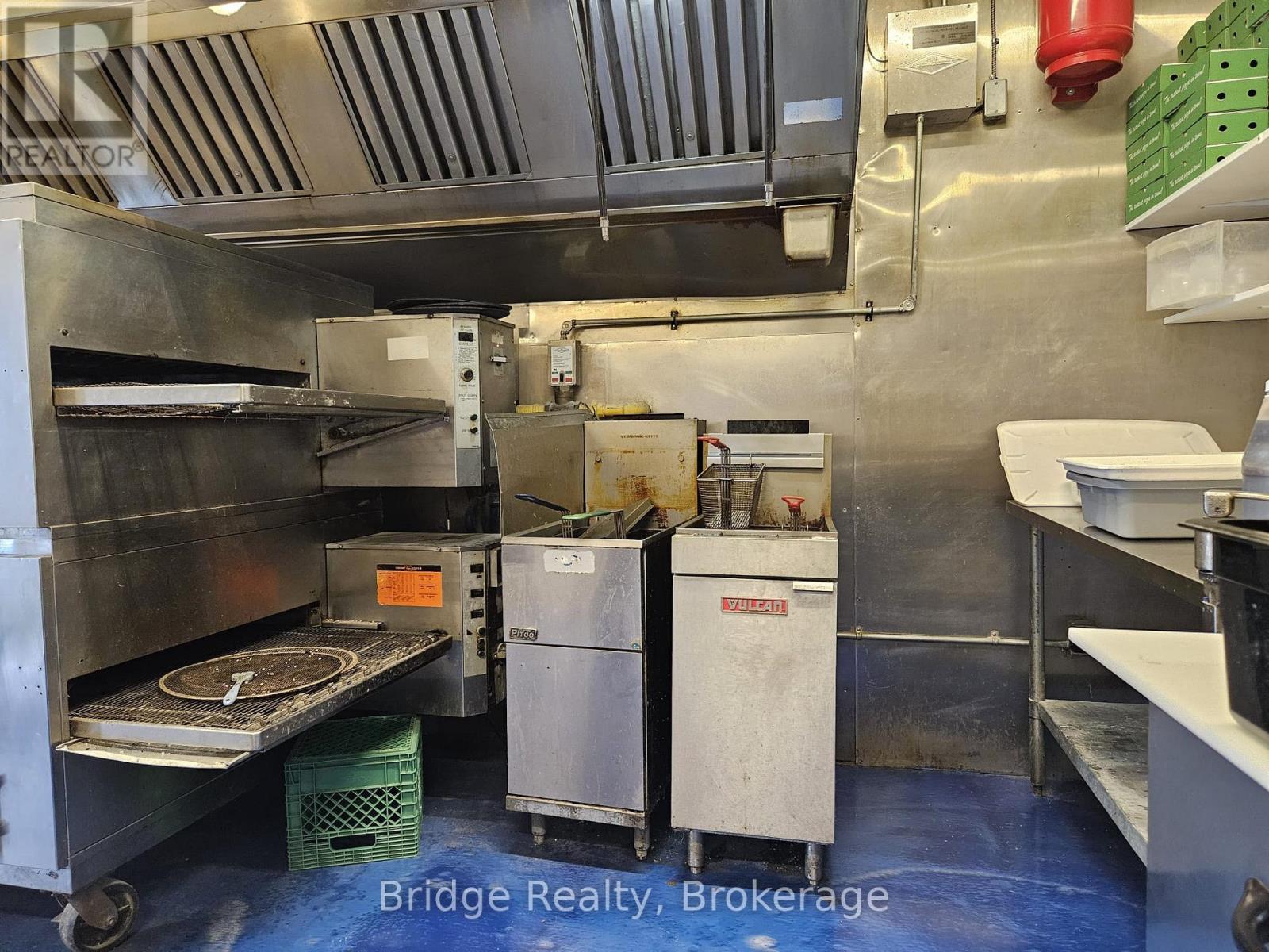 2 - 51 King Street E, Ingersoll (Ingersoll - North), Ontario  N5C 1G6 - Photo 23 - X12547604