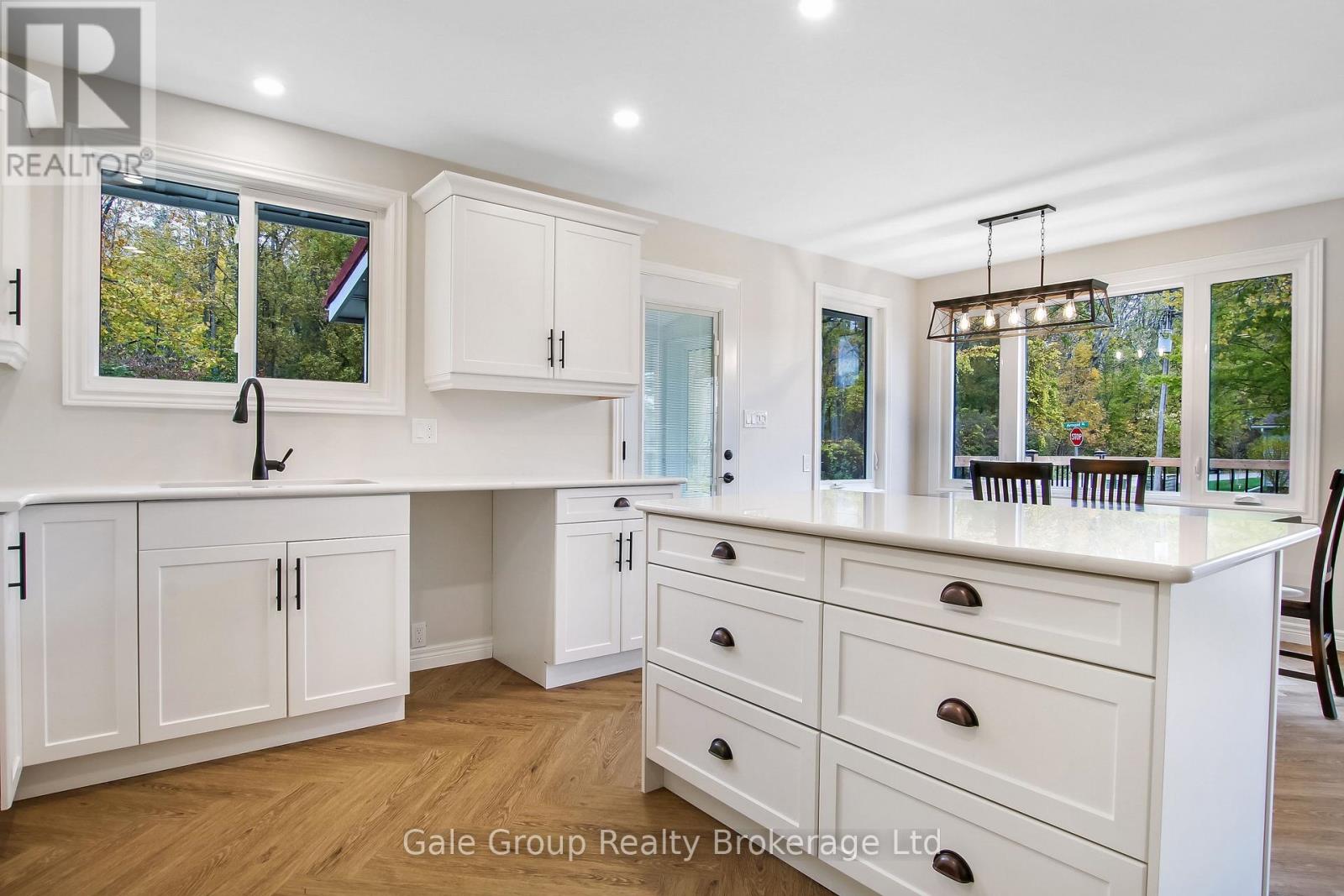 10 Clubhouse Road, Norfolk (Turkey Point), Ontario  N0E 1T0 - Photo 12 - X12550756