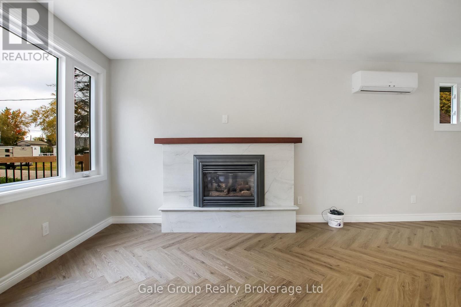 10 Clubhouse Road, Norfolk (Turkey Point), Ontario  N0E 1T0 - Photo 8 - X12550756