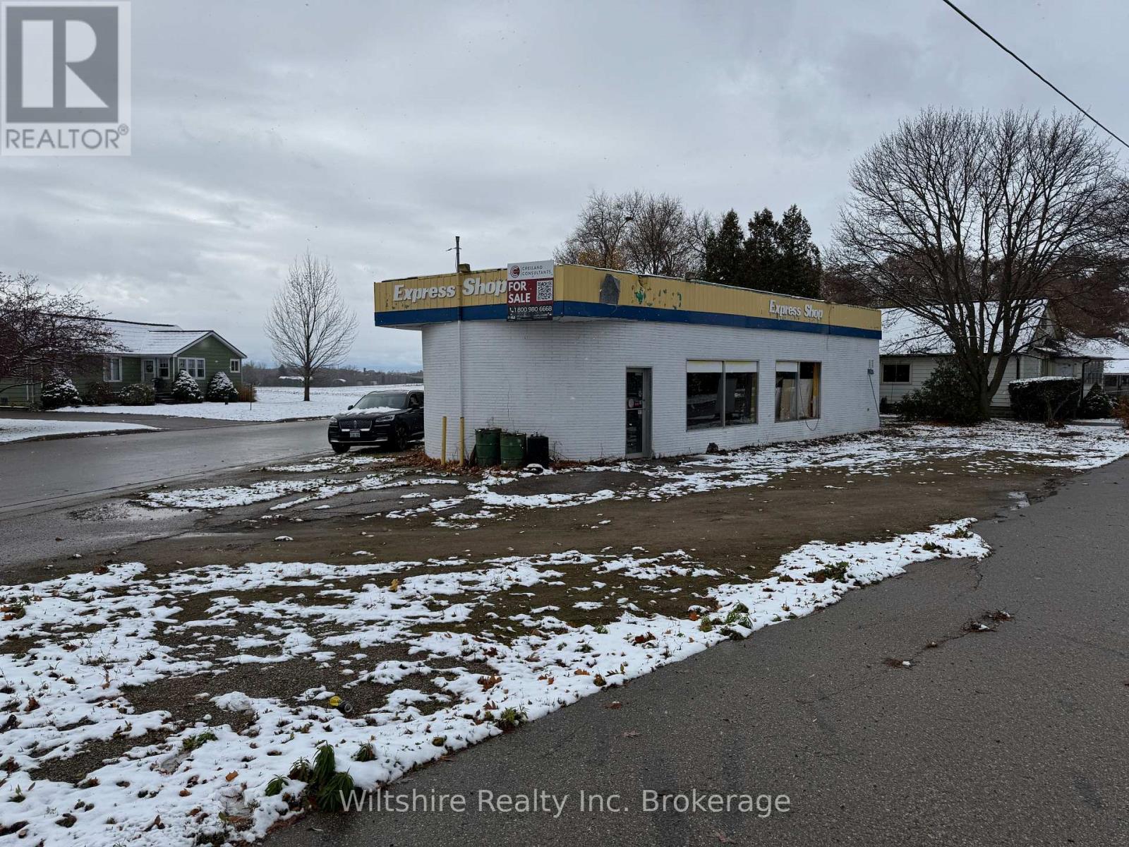 124636 Simcoe Street, Tillsonburg, Ontario  N4G 2H6 - Photo 5 - X12553264