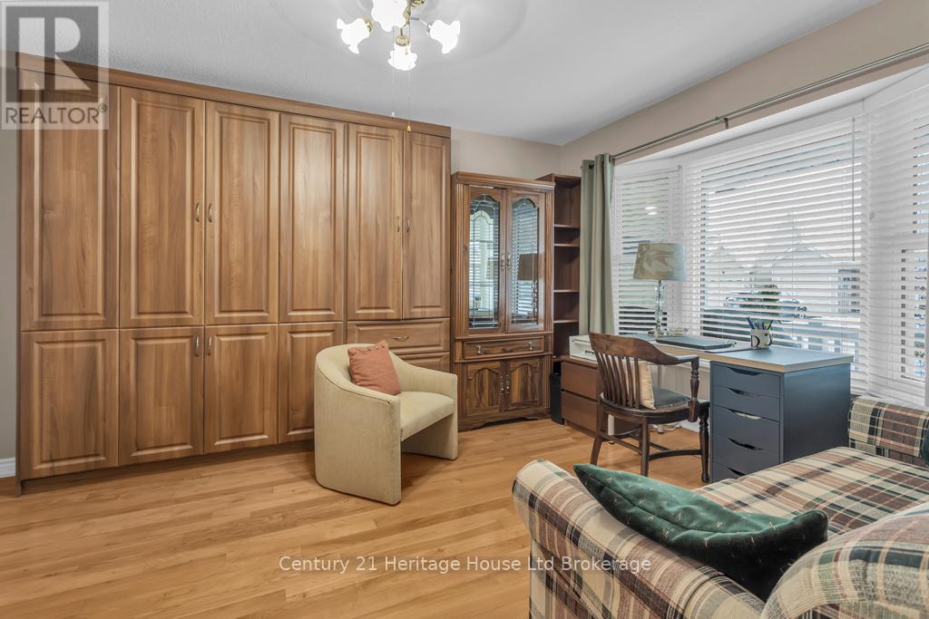 57 Edwin Crescent, Tillsonburg, Ontario  N4G 5H6 - Photo 13 - X12557690