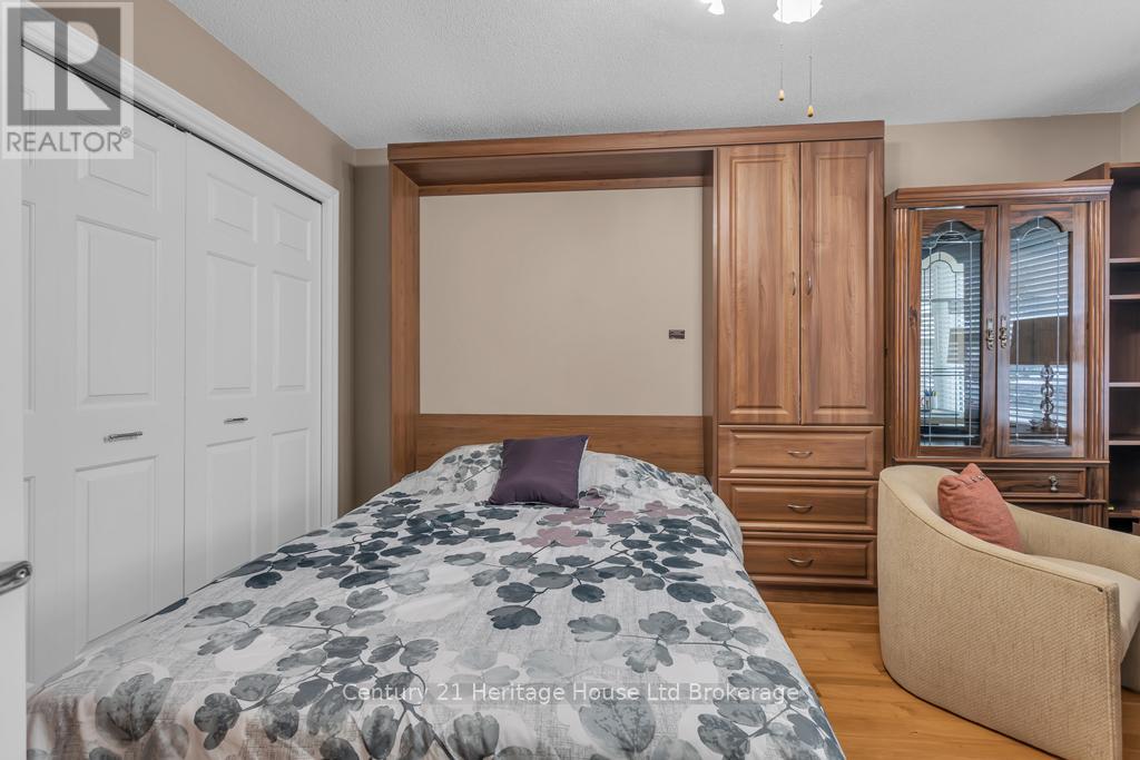 57 Edwin Crescent, Tillsonburg, Ontario  N4G 5H6 - Photo 14 - X12557690