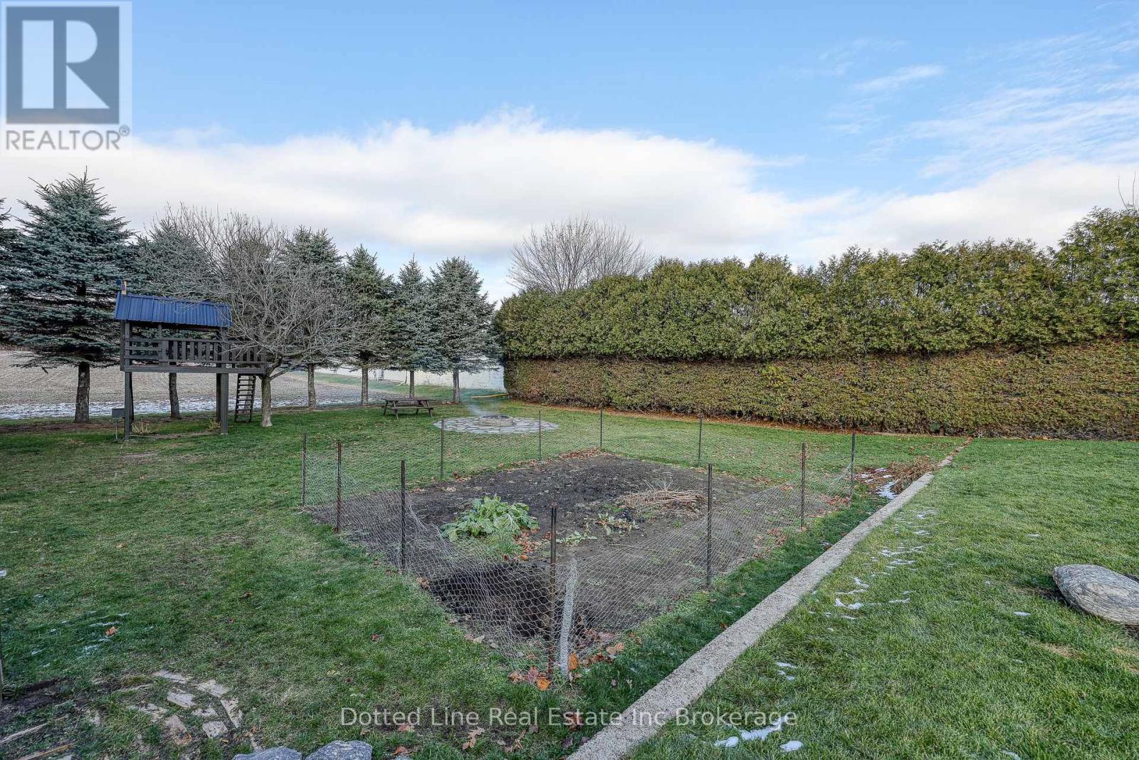 34 Albert Street, Norfolk (Langton), Ontario  N0E 1G0 - Photo 9 - X12561328