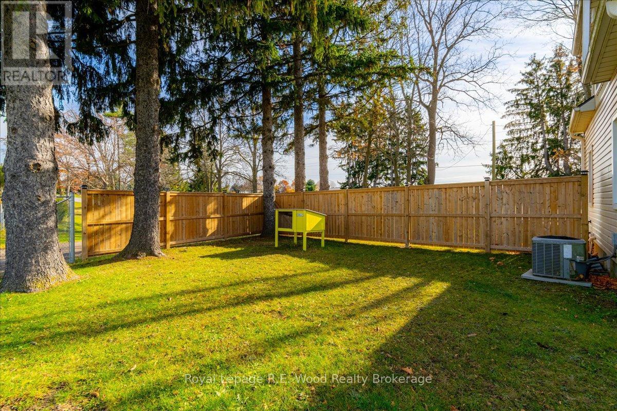 303 Concession 2 Road, Norfolk (Townsend), Ontario  N0E 1R0 - Photo 10 - X12562722