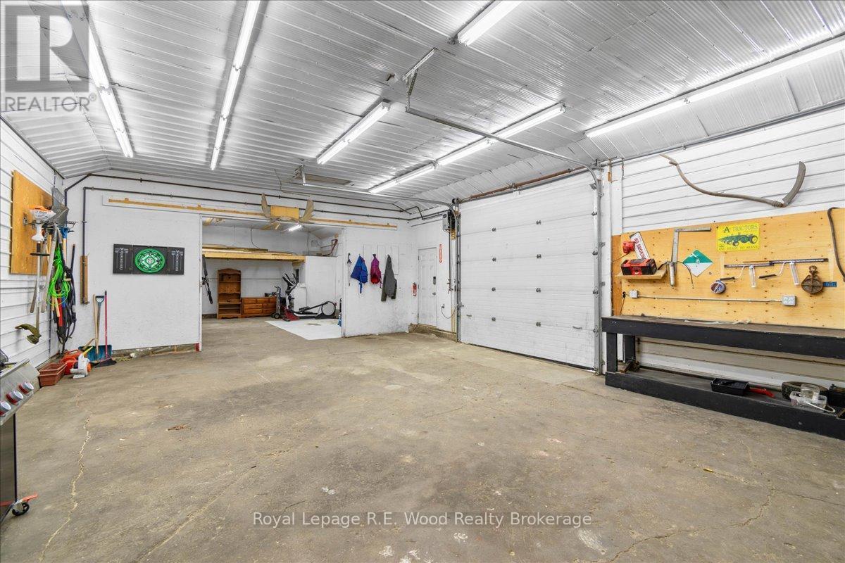 303 Concession 2 Road, Norfolk (Townsend), Ontario  N0E 1R0 - Photo 30 - X12562722