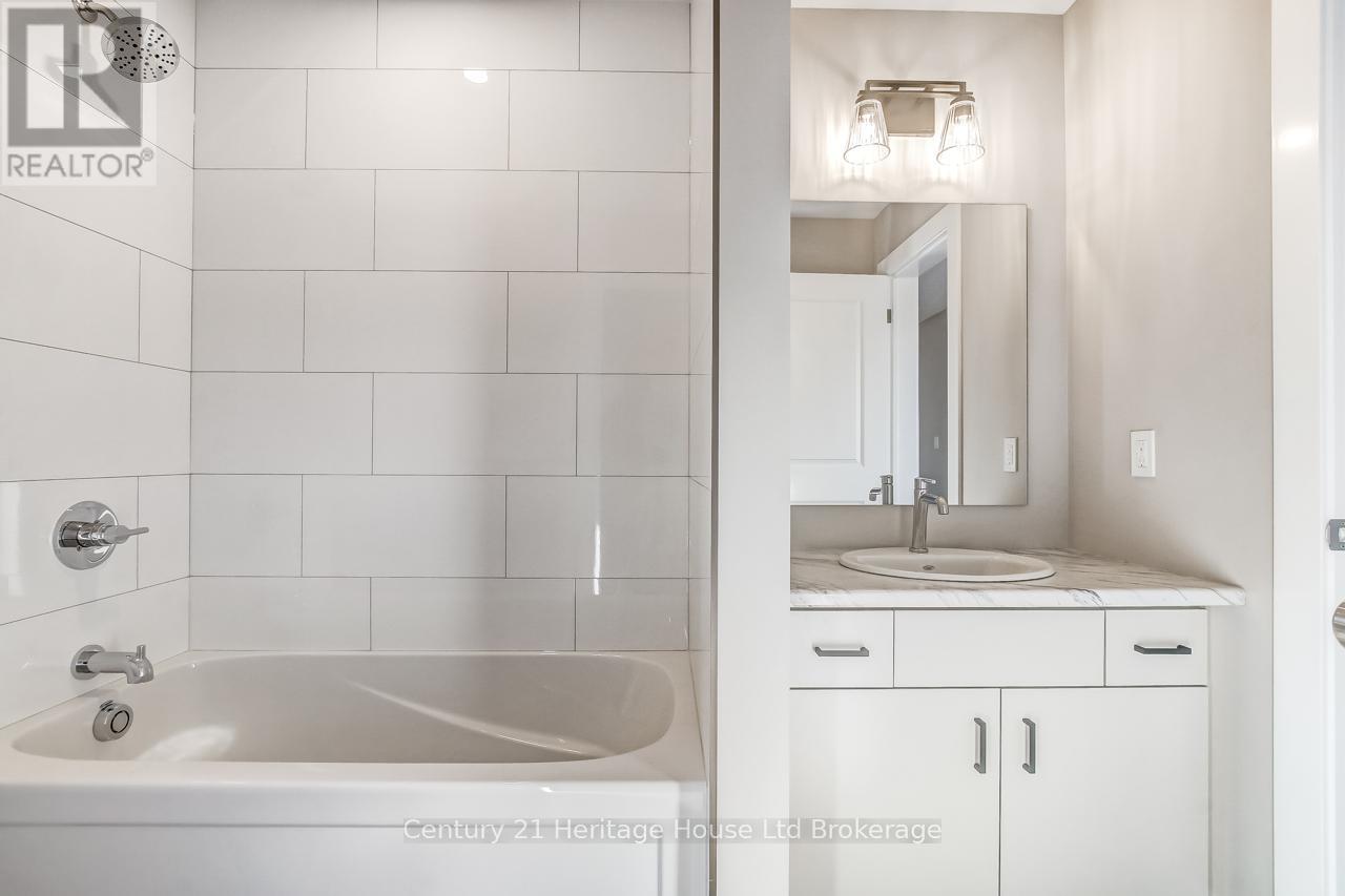 846 Water Street, Woodstock (Woodstock - South), Ontario  N4S 1S7 - Photo 20 - X12566622