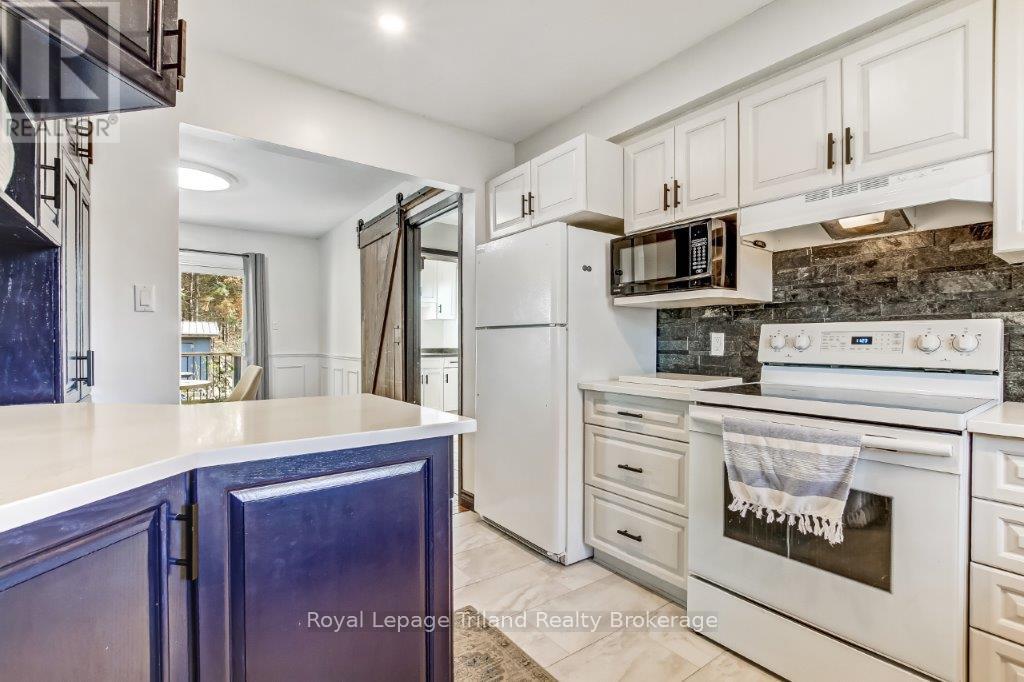 714624 Middletown Line, Norwich (Oxford Centre), Ontario  N4S 7W8 - Photo 3 - X12567616