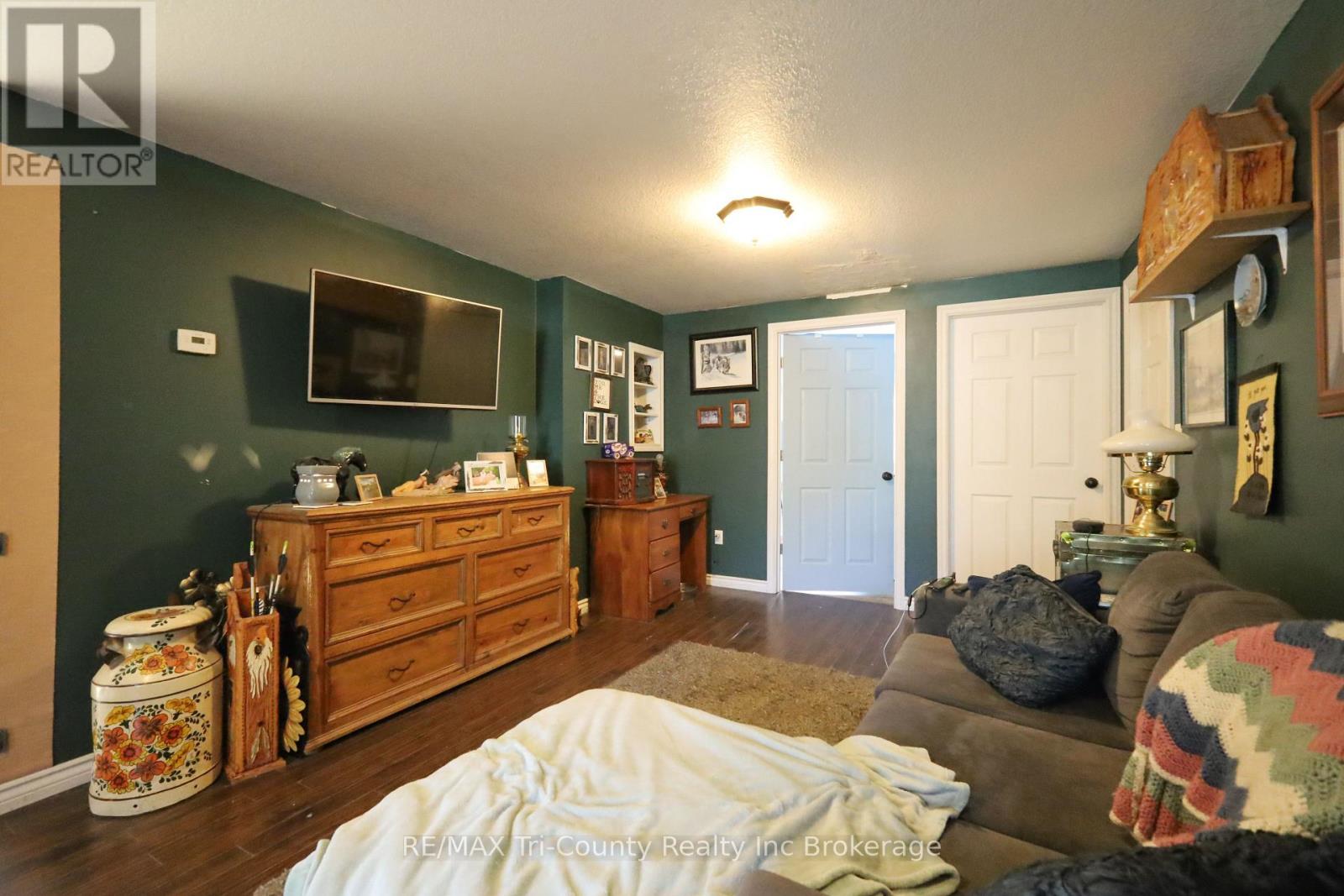 853 Norfolk County 28 Road, Norfolk, Ontario  N0E 1G0 - Photo 13 - X12575076