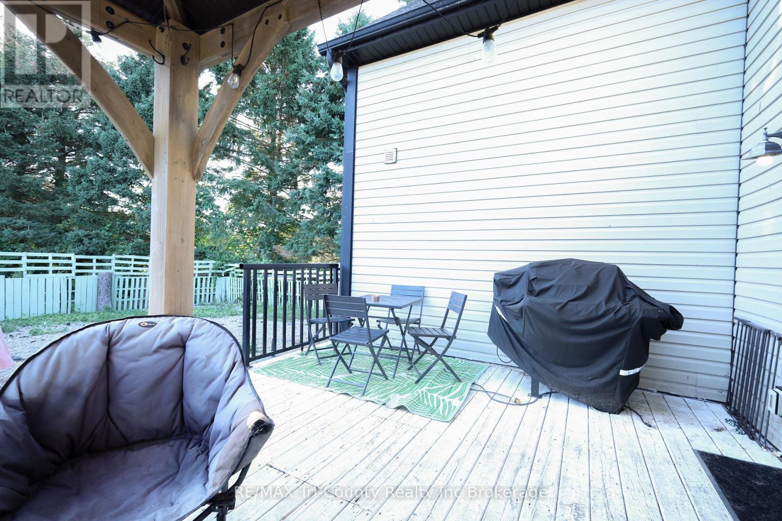 853 Norfolk County 28 Road, Norfolk, Ontario  N0E 1G0 - Photo 42 - X12575076