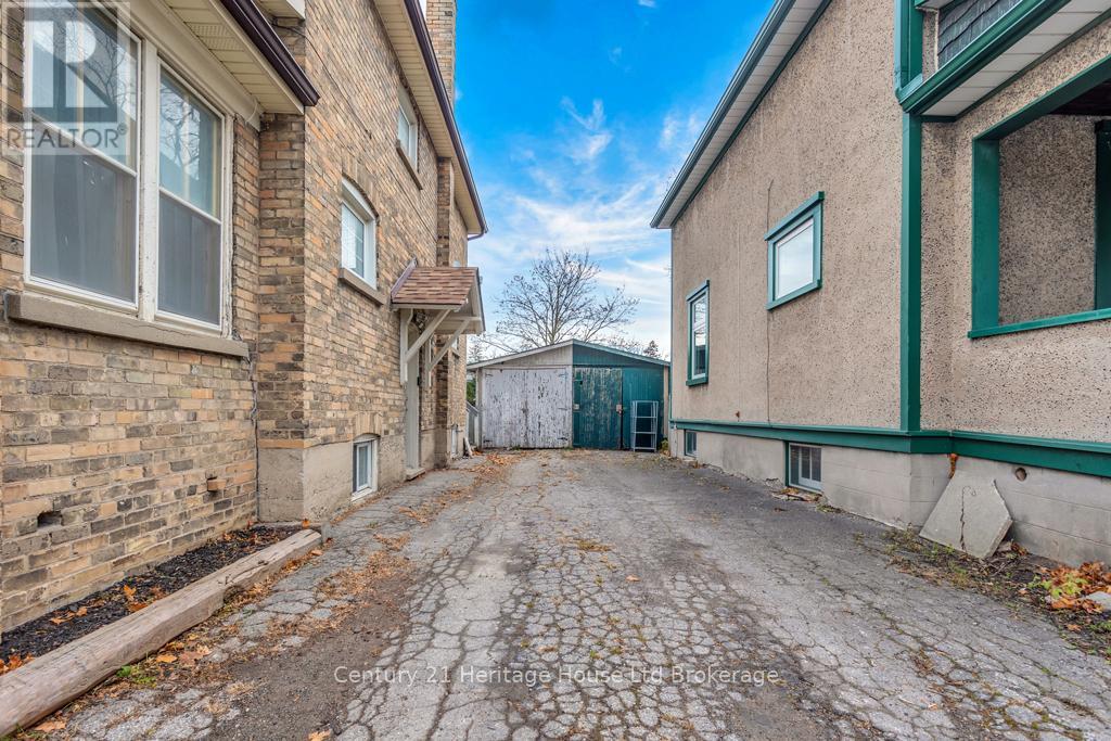 168 Wellington Street N, Woodstock (Woodstock - North), Ontario  N4S 6R6 - Photo 22 - X12575944