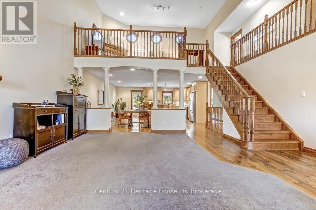 143 Boyd Boulevard, Zorra (Thamesford), Ontario  N0M 2M0 - Photo 9 - X12576424