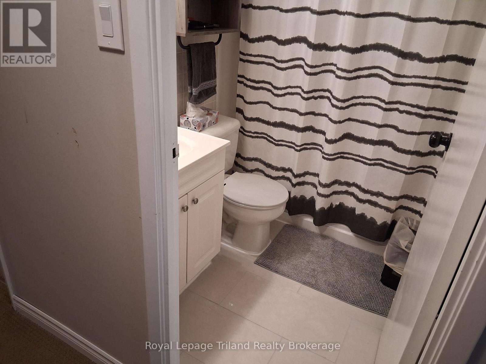 144 Keats Drive, Woodstock (Woodstock - South), Ontario  N4S 8B8 - Photo 14 - X12577830