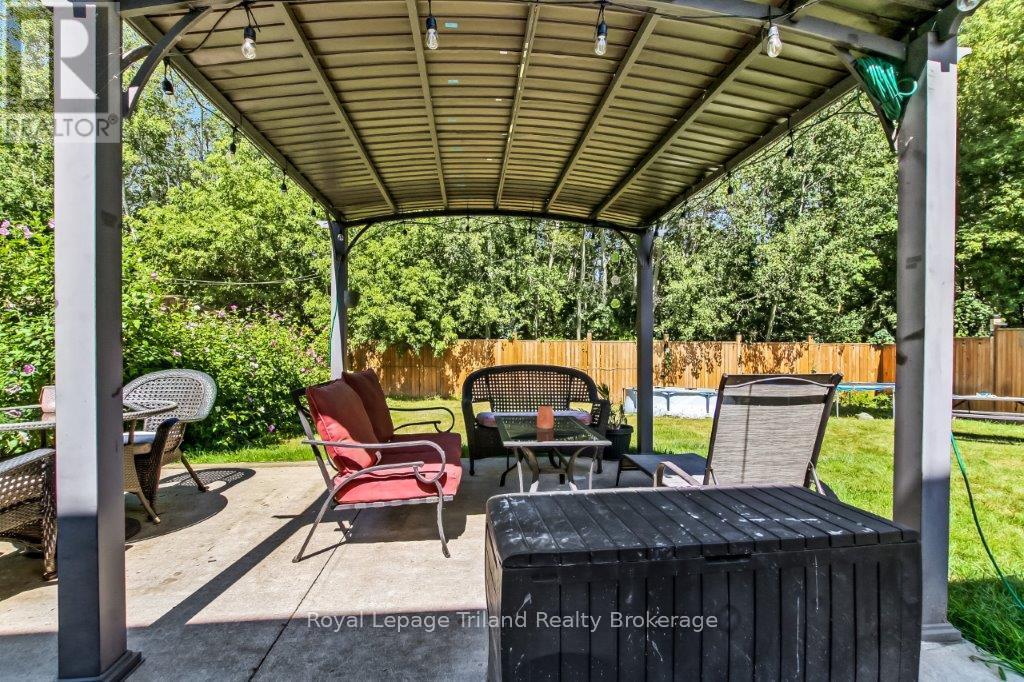 144 Keats Drive, Woodstock (Woodstock - South), Ontario  N4S 8B8 - Photo 19 - X12577830