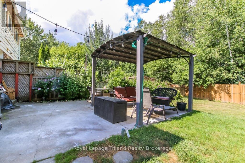 144 Keats Drive, Woodstock (Woodstock - South), Ontario  N4S 8B8 - Photo 20 - X12577830