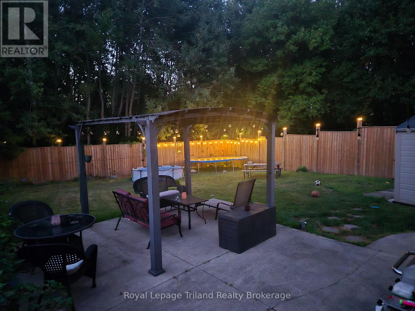 144 Keats Drive, Woodstock (Woodstock - South), Ontario  N4S 8B8 - Photo 25 - X12577830