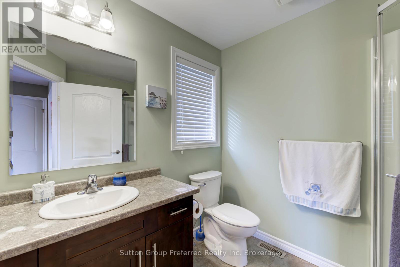 820 Ridgewood Drive, Woodstock (Woodstock - North), Ontario  N4T 0E1 - Photo 21 - X12577950