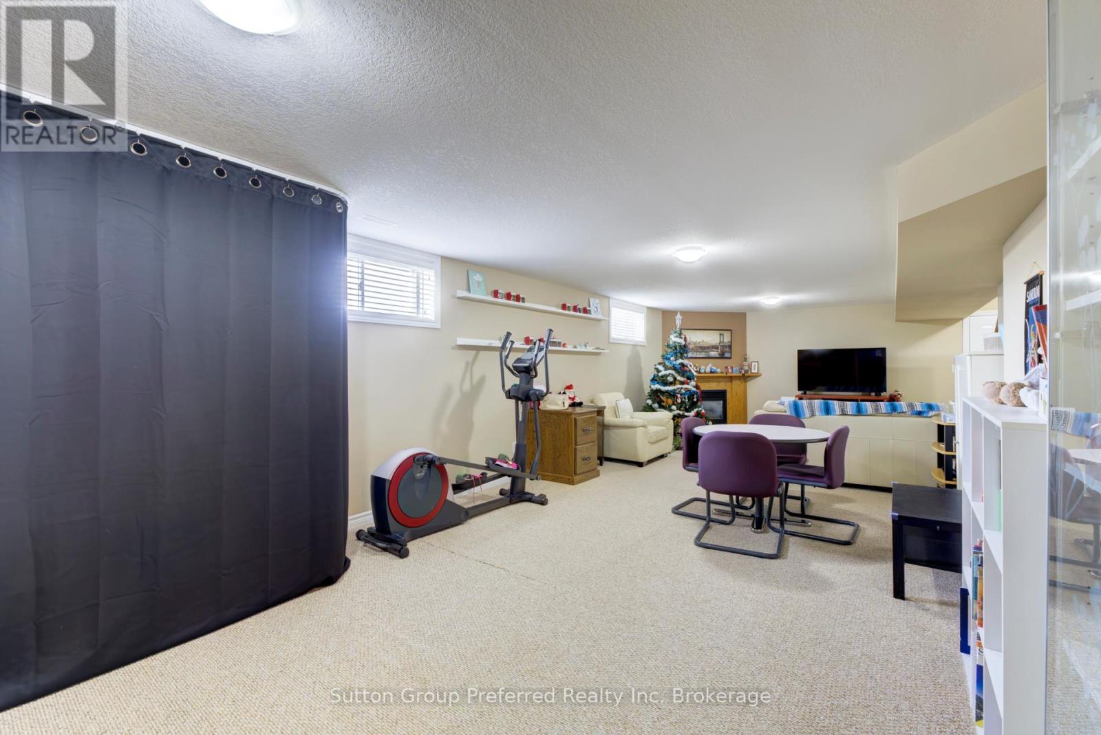 820 Ridgewood Drive, Woodstock (Woodstock - North), Ontario  N4T 0E1 - Photo 26 - X12577950