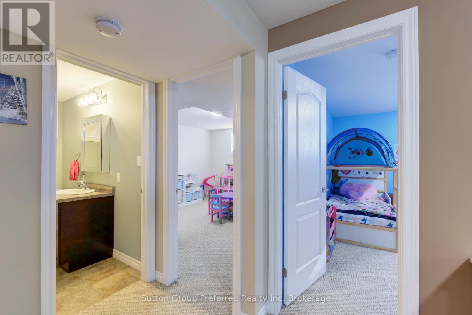 820 Ridgewood Drive, Woodstock (Woodstock - North), Ontario  N4T 0E1 - Photo 28 - X12577950