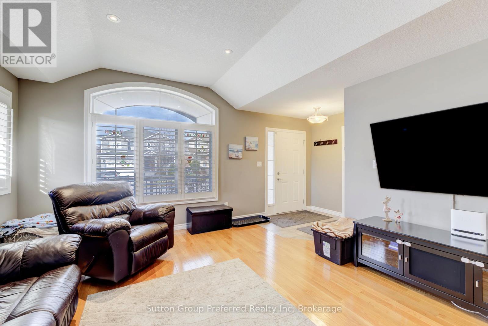 820 Ridgewood Drive, Woodstock (Woodstock - North), Ontario  N4T 0E1 - Photo 8 - X12577950