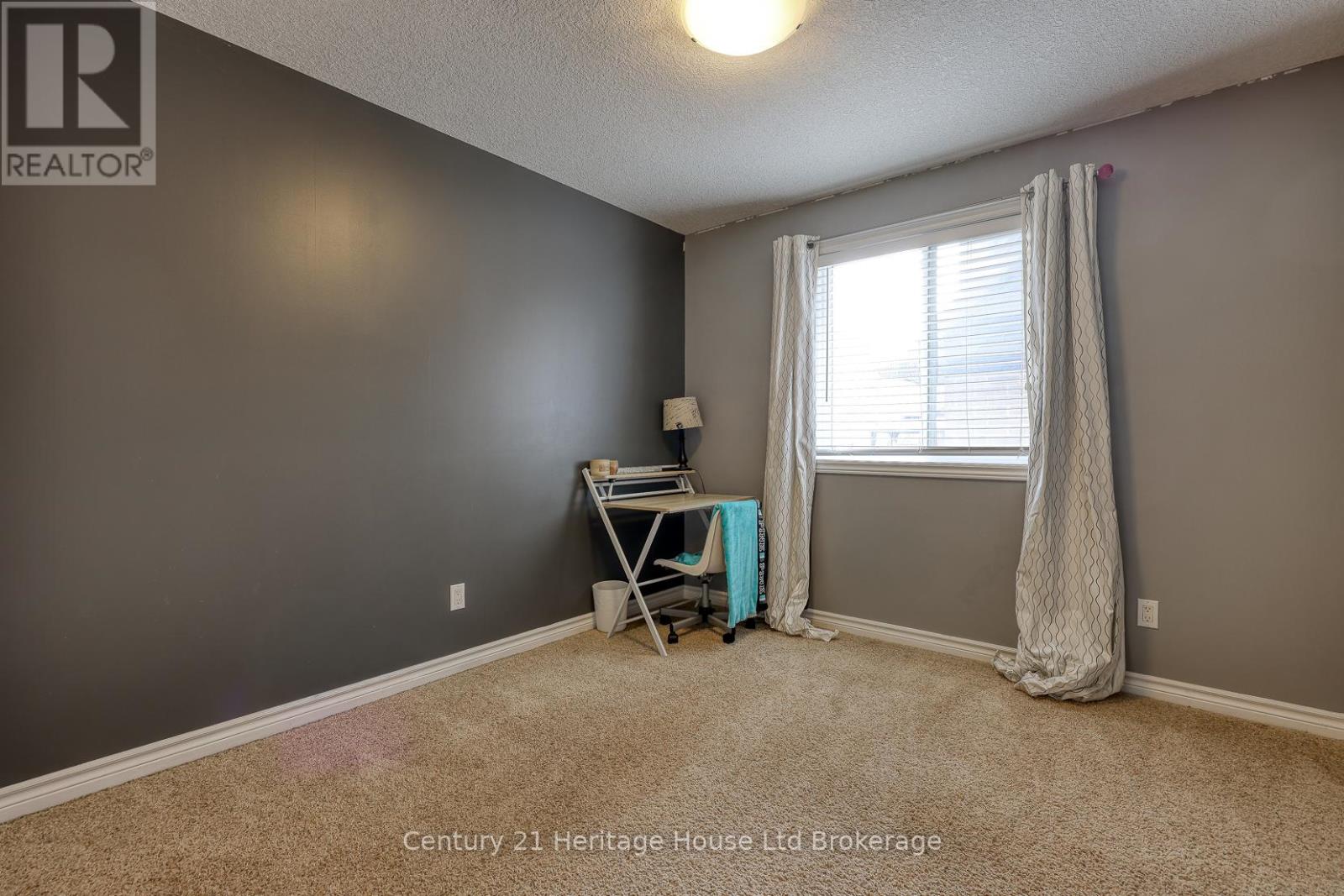 601 Sales Drive, Woodstock (Woodstock - South), Ontario  N4S 0A1 - Photo 28 - X12579382