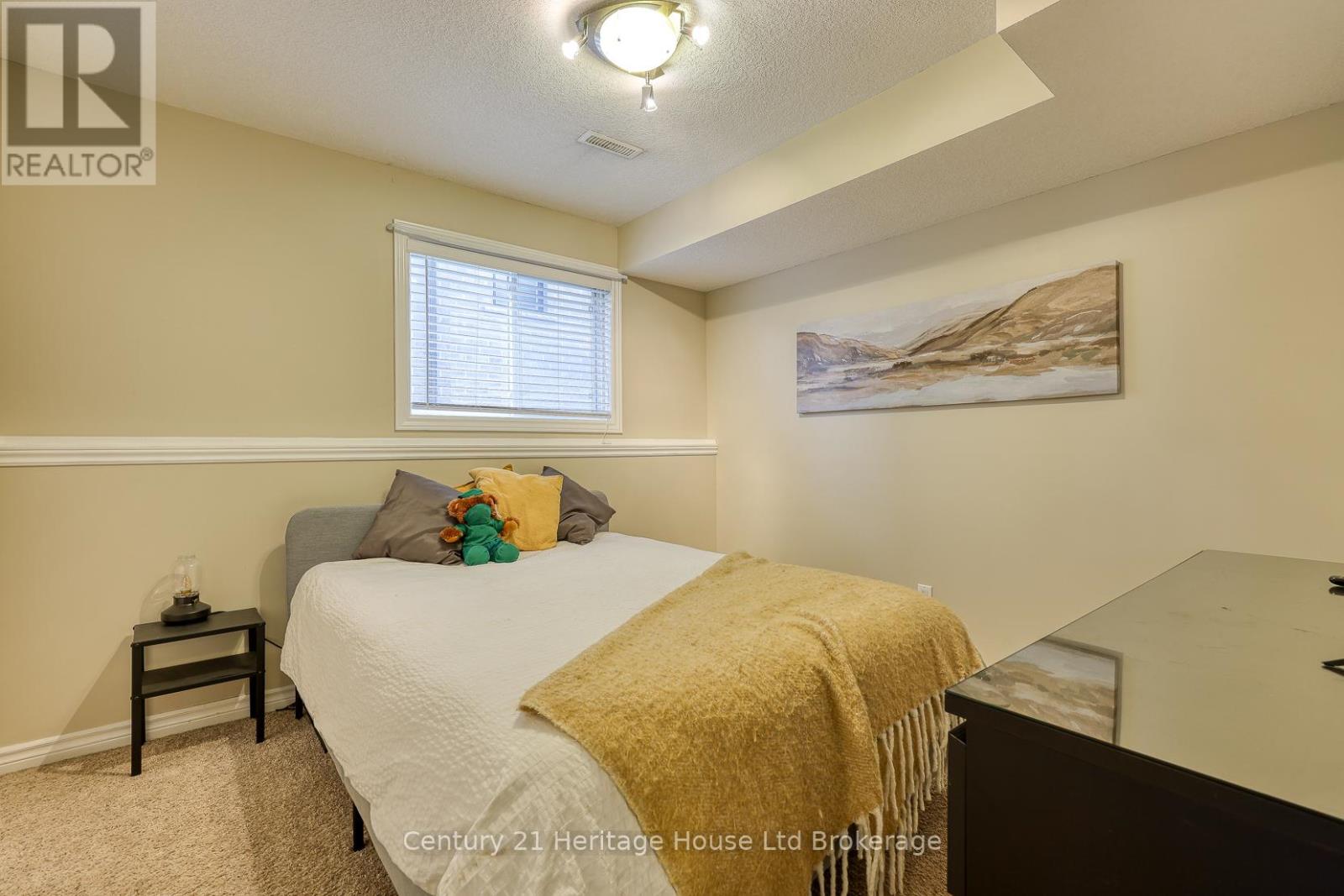 601 Sales Drive, Woodstock (Woodstock - South), Ontario  N4S 0A1 - Photo 30 - X12579382