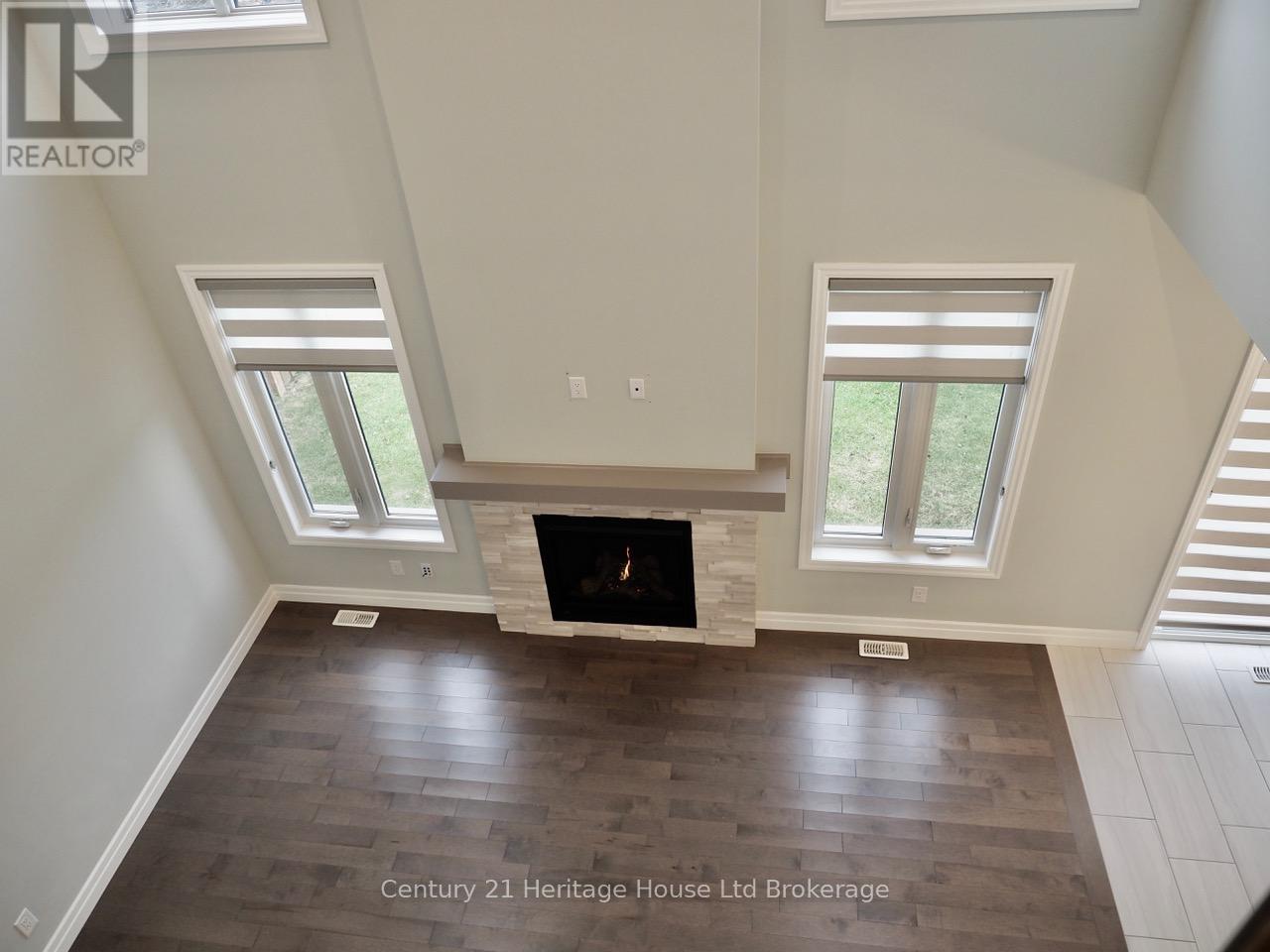 8 Sycamore Drive, Tillsonburg, Ontario  N4G 5S3 - Photo 43 - X12579398