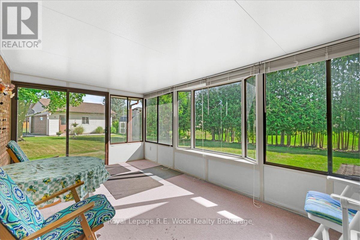 38 Denrich Avenue, Tillsonburg, Ontario  N4G 4W1 - Photo 12 - X12591624