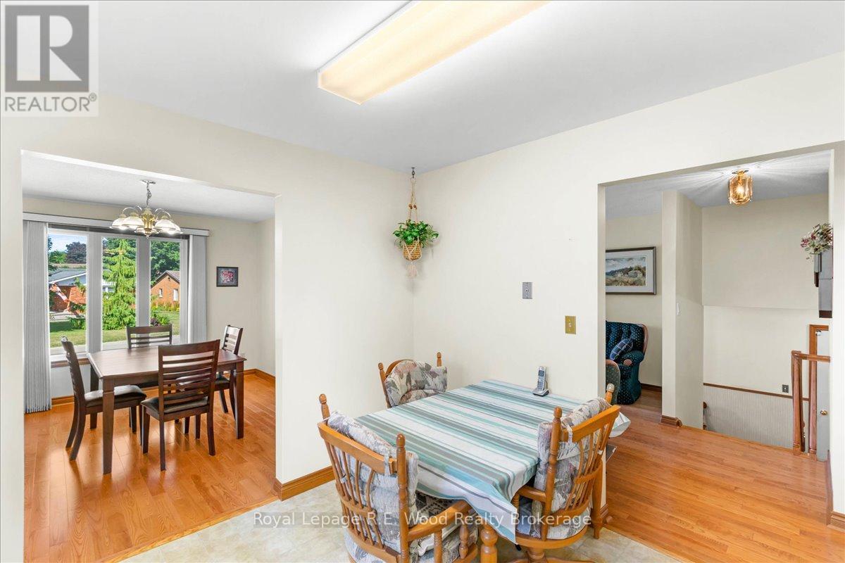 38 Denrich Avenue, Tillsonburg, Ontario  N4G 4W1 - Photo 18 - X12591624