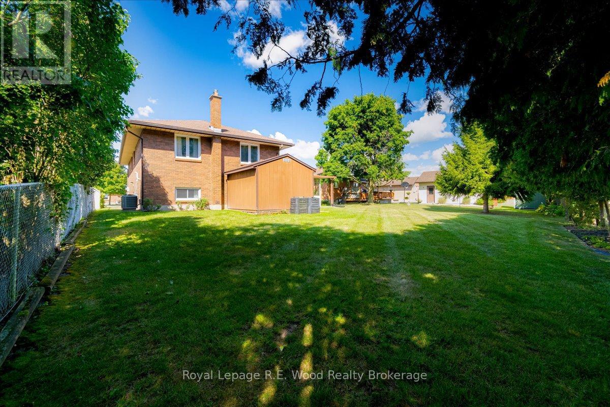 38 Denrich Avenue, Tillsonburg, Ontario  N4G 4W1 - Photo 7 - X12591624