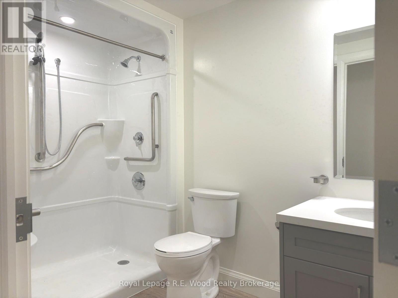 311 - 8 Centre Street, Norwich (Norwich Town), Ontario  N0J 1P0 - Photo 7 - X12594322