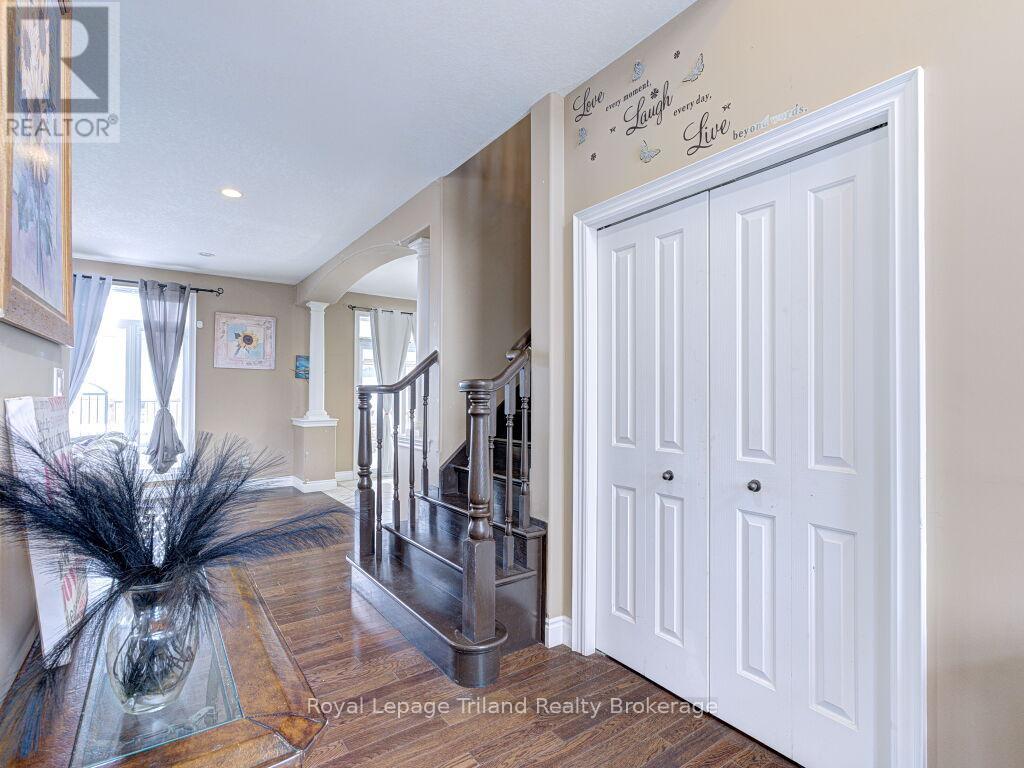 761 Glenwood Road N, Woodstock (Woodstock - North), Ontario  N4T 0A6 - Photo 10 - X12595002