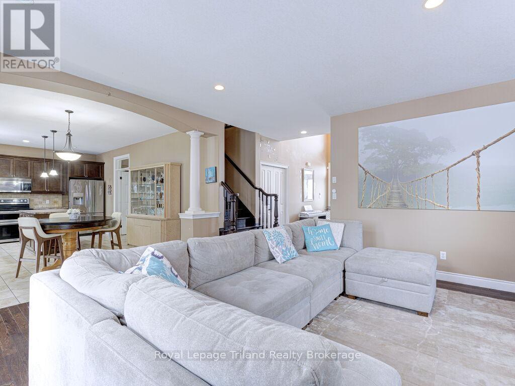 761 Glenwood Road N, Woodstock (Woodstock - North), Ontario  N4T 0A6 - Photo 13 - X12595002