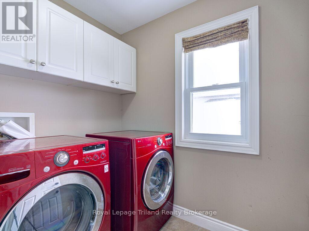 761 Glenwood Road N, Woodstock (Woodstock - North), Ontario  N4T 0A6 - Photo 24 - X12595002