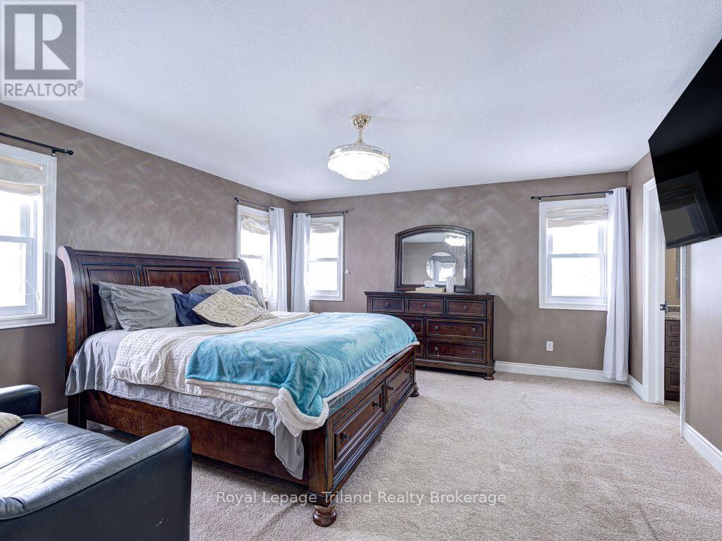 761 Glenwood Road N, Woodstock (Woodstock - North), Ontario  N4T 0A6 - Photo 29 - X12595002