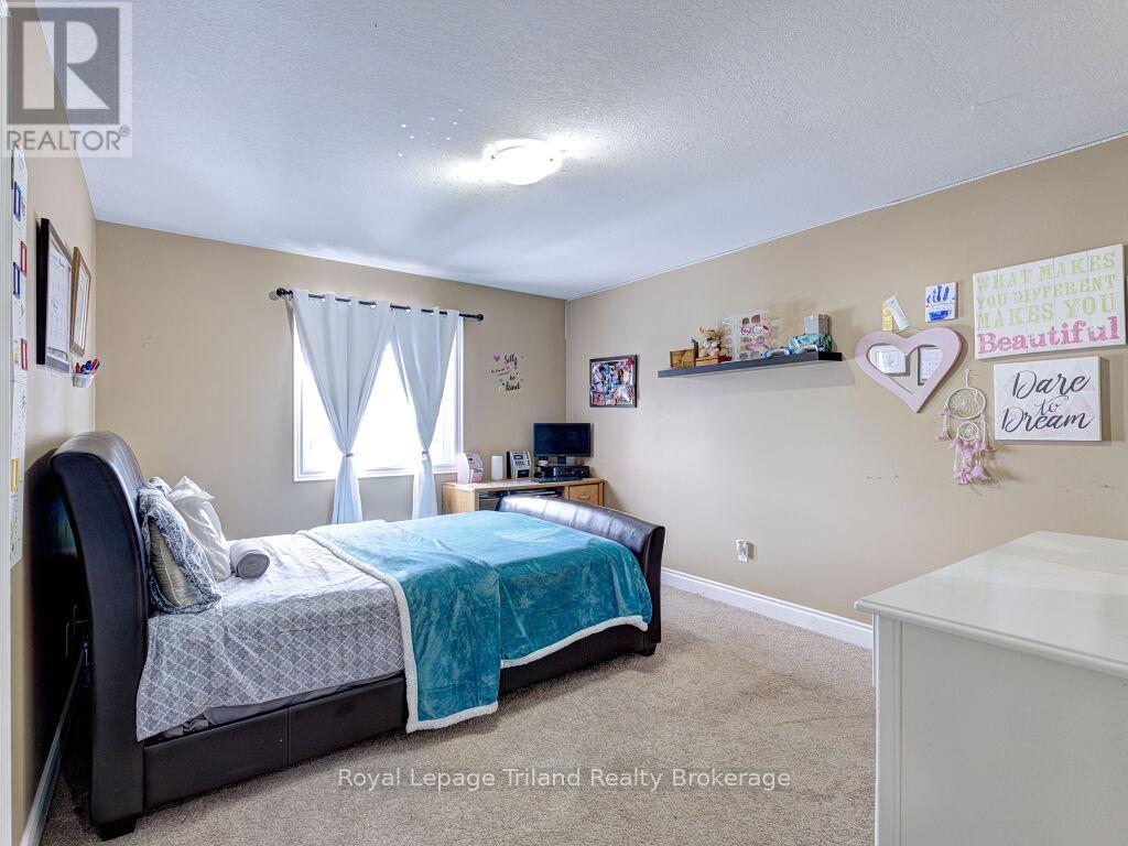 761 Glenwood Road N, Woodstock (Woodstock - North), Ontario  N4T 0A6 - Photo 33 - X12595002