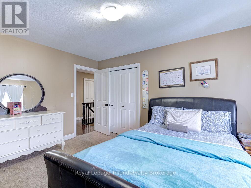 761 Glenwood Road N, Woodstock (Woodstock - North), Ontario  N4T 0A6 - Photo 34 - X12595002