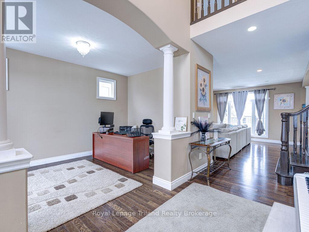 761 Glenwood Road N, Woodstock (Woodstock - North), Ontario  N4T 0A6 - Photo 6 - X12595002