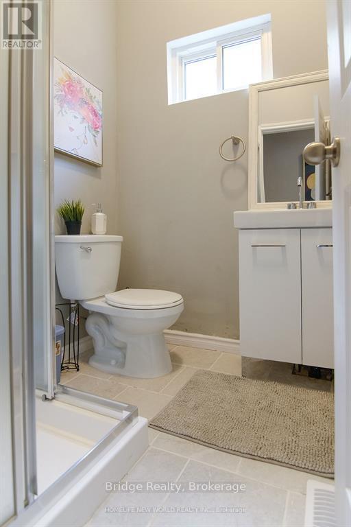 1 - 1-144 Adelaide Street N, London East (East L), Ontario  N6B 3G8 - Photo 14 - X12604956