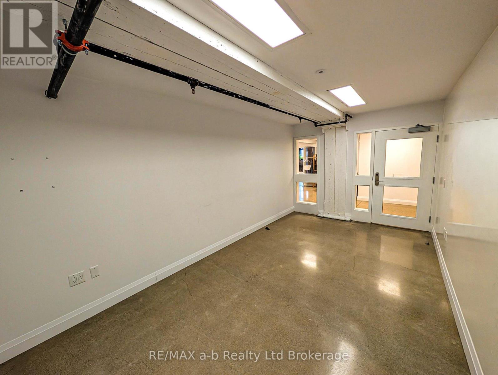 3 - 245 Downie Street, Stratford, Ontario  N5A 1X5 - Photo 3 - X12607744