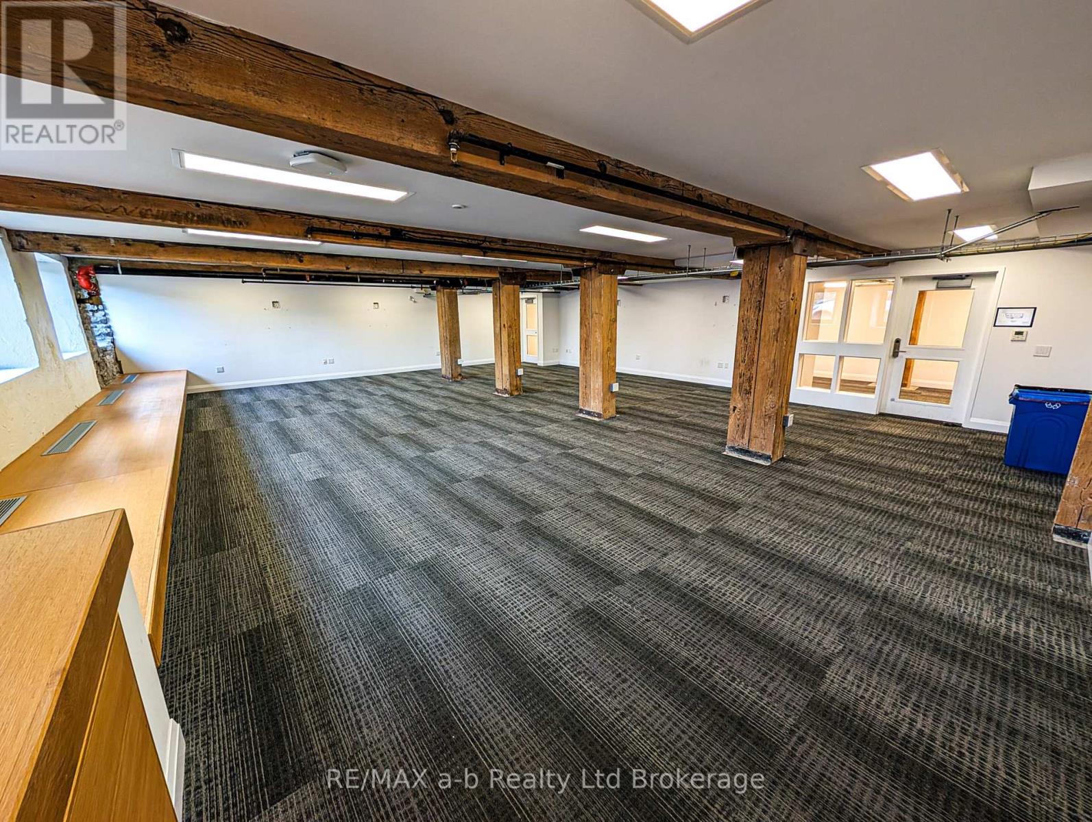 245 Downie Street, Stratford, Ontario  N5A 1X5 - Photo 12 - X12607752