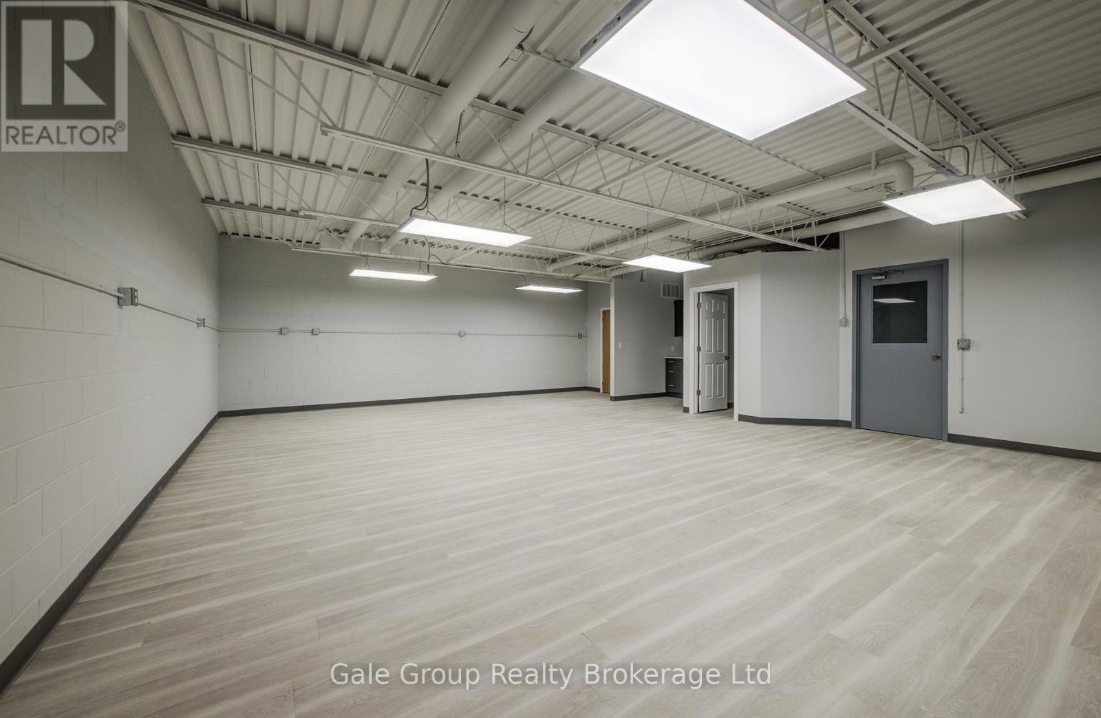 8 - 1033 Pattullo Avenue, Woodstock (Woodstock - South), Ontario  N4V 1C8 - Photo 6 - X12608792