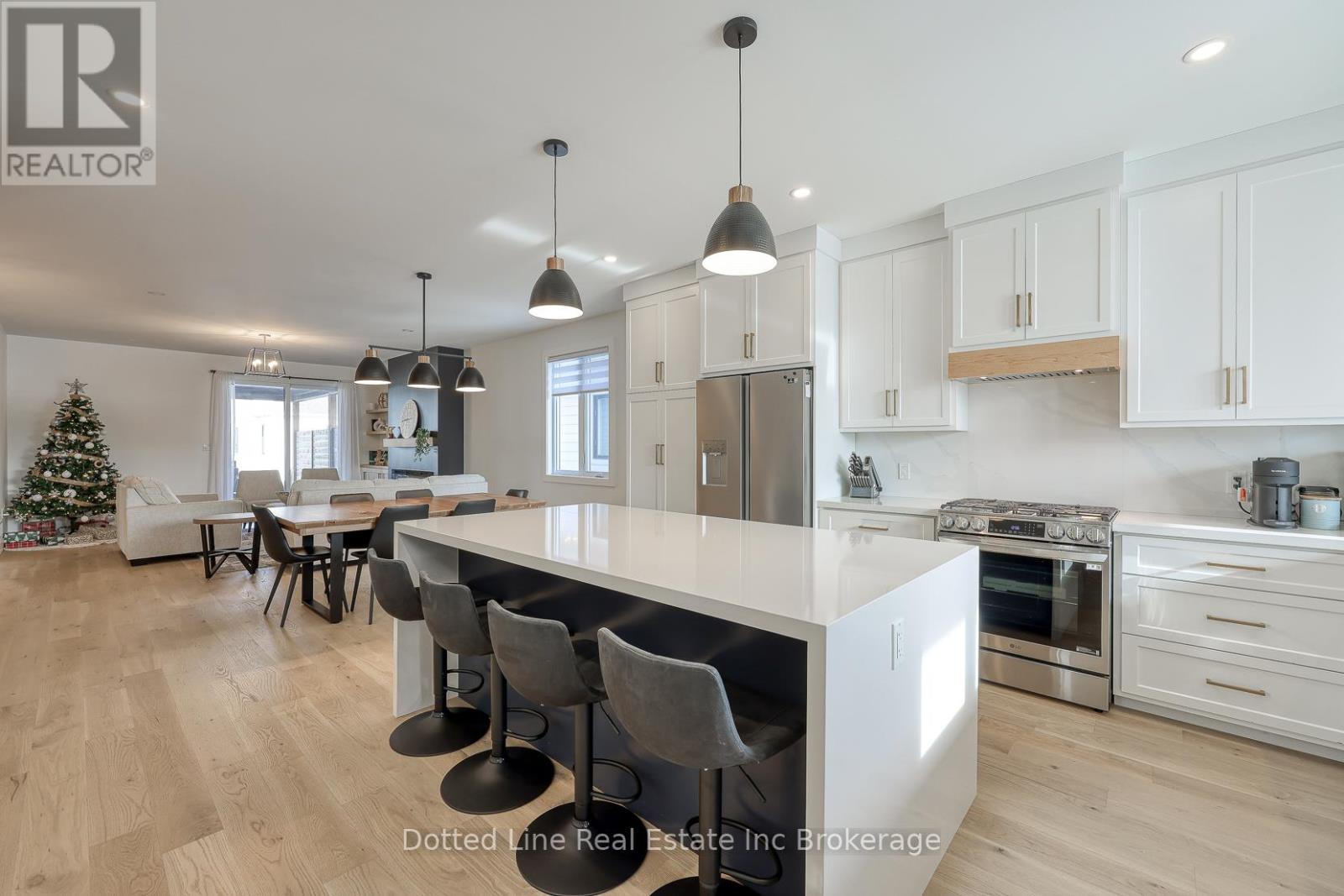 7 Charles Court, Bayham (Port Burwell), Ontario  N0J 1T0 - Photo 5 - X12629216