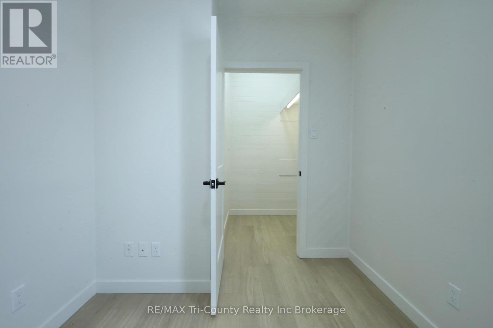 12 Mariam Street, St. Thomas, Ontario  N5P 1W8 - Photo 28 - X12633156