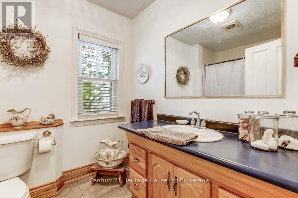 230 Graham Street, Woodstock (Woodstock - North), Ontario  N4S 6K7 - Photo 12 - X12643050