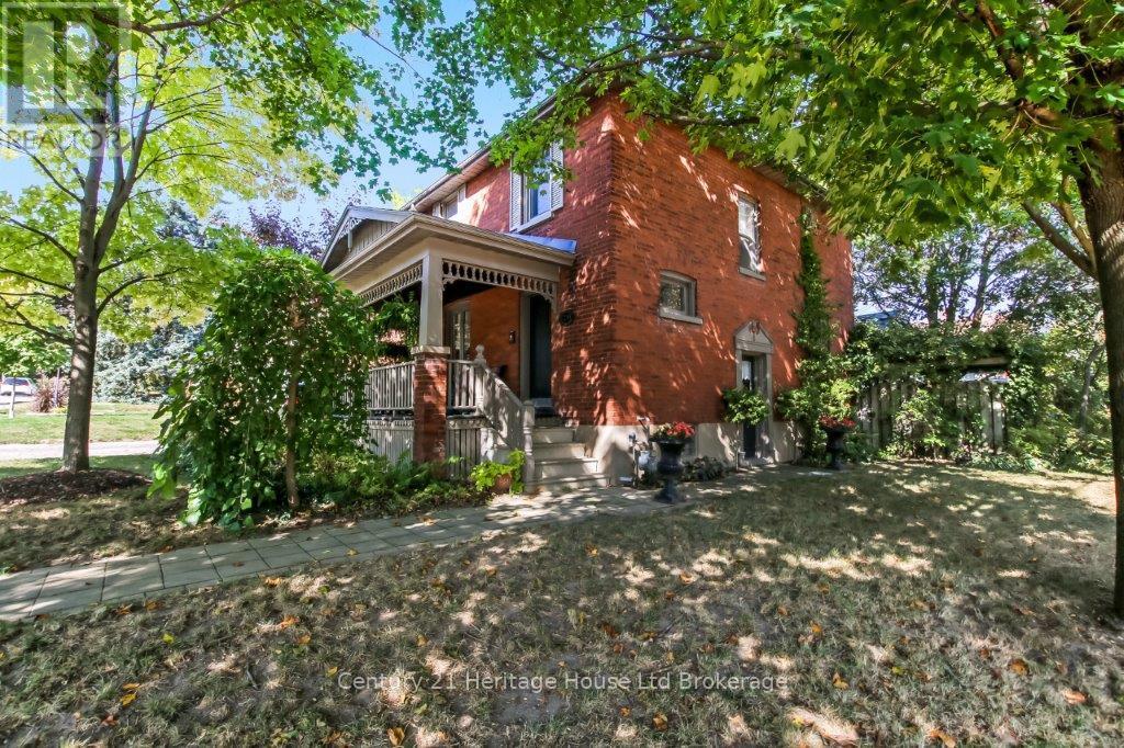 230 Graham Street, Woodstock (Woodstock - North), Ontario  N4S 6K7 - Photo 20 - X12643050