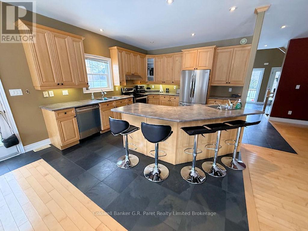 141 24 Highway E, Norfolk, Ontario  N0E 1P0 - Photo 14 - X12643098