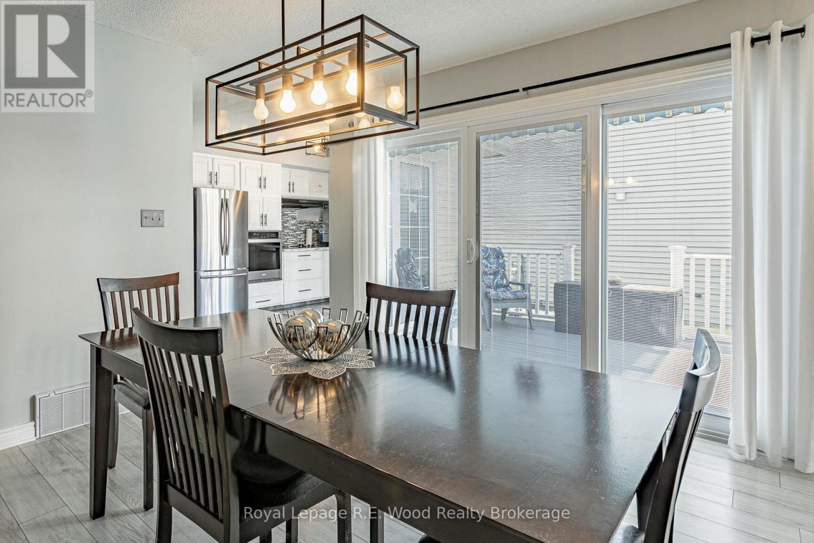 55 Seres Drive, Tillsonburg, Ontario  N4G 1Z7 - Photo 5 - X12644276