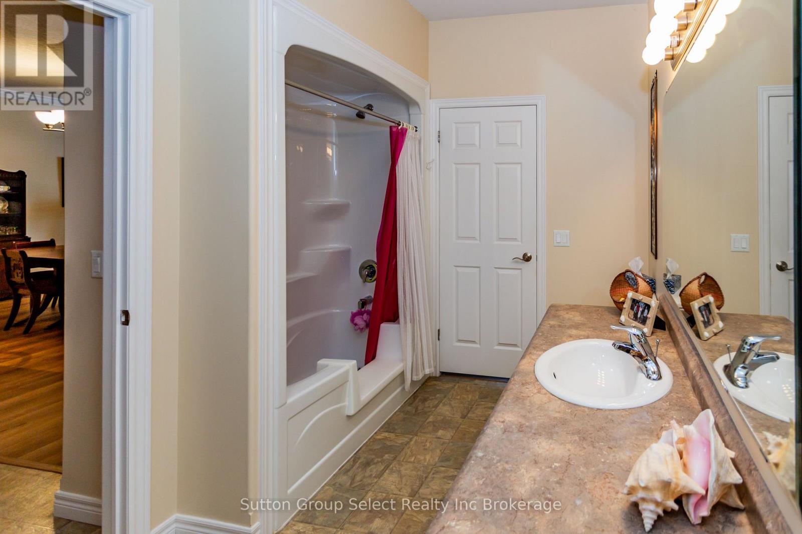 22 - 540 Spitfire Street, Woodstock (Woodstock - North), Ontario  N4T 0C2 - Photo 19 - X12647768