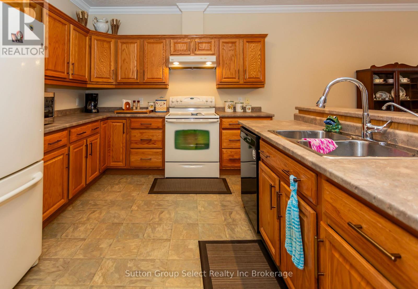 22 - 540 Spitfire Street, Woodstock (Woodstock - North), Ontario  N4T 0C2 - Photo 6 - X12647768